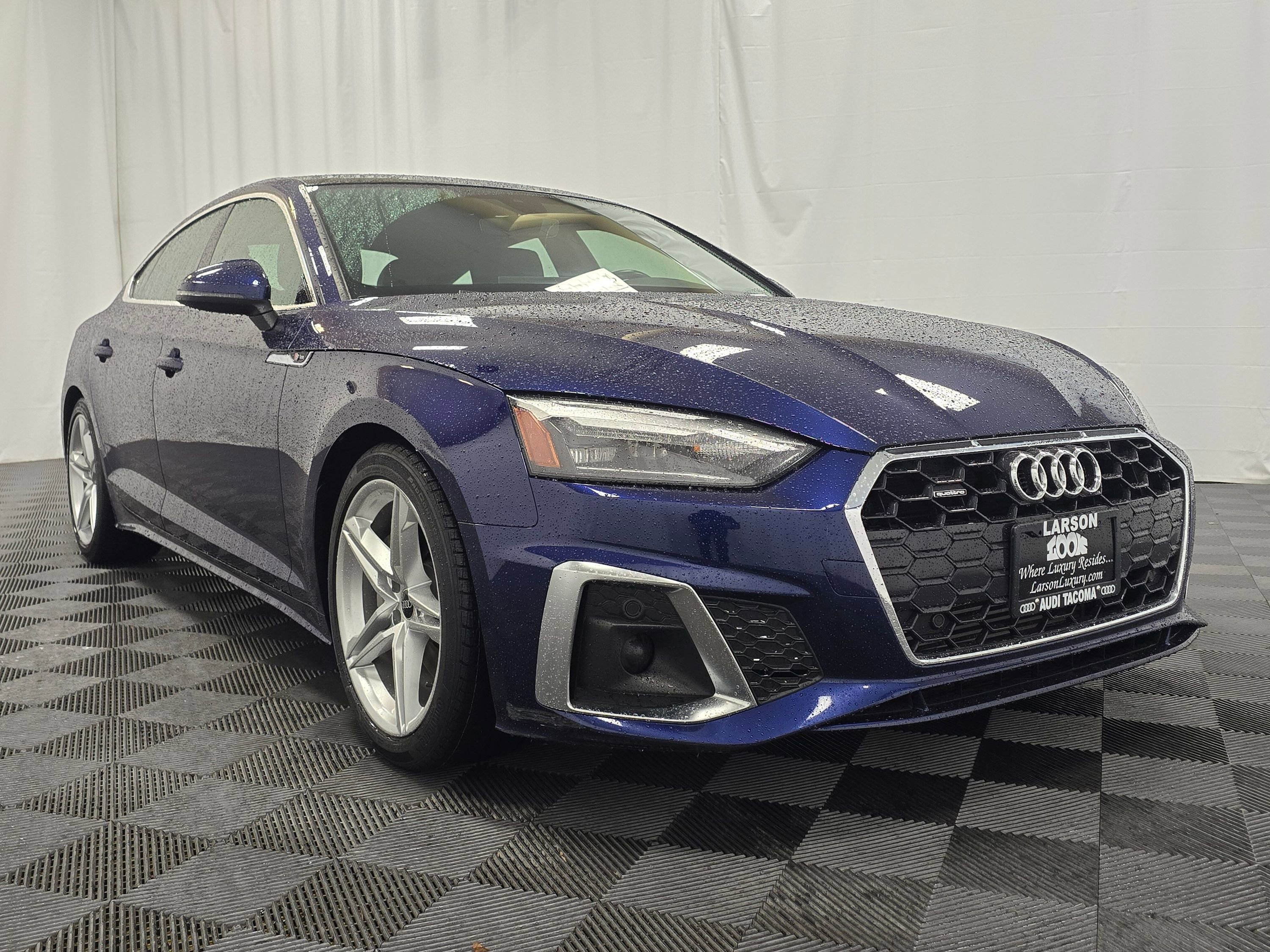 Used 2022 Audi A5 2.0T Premium image 8