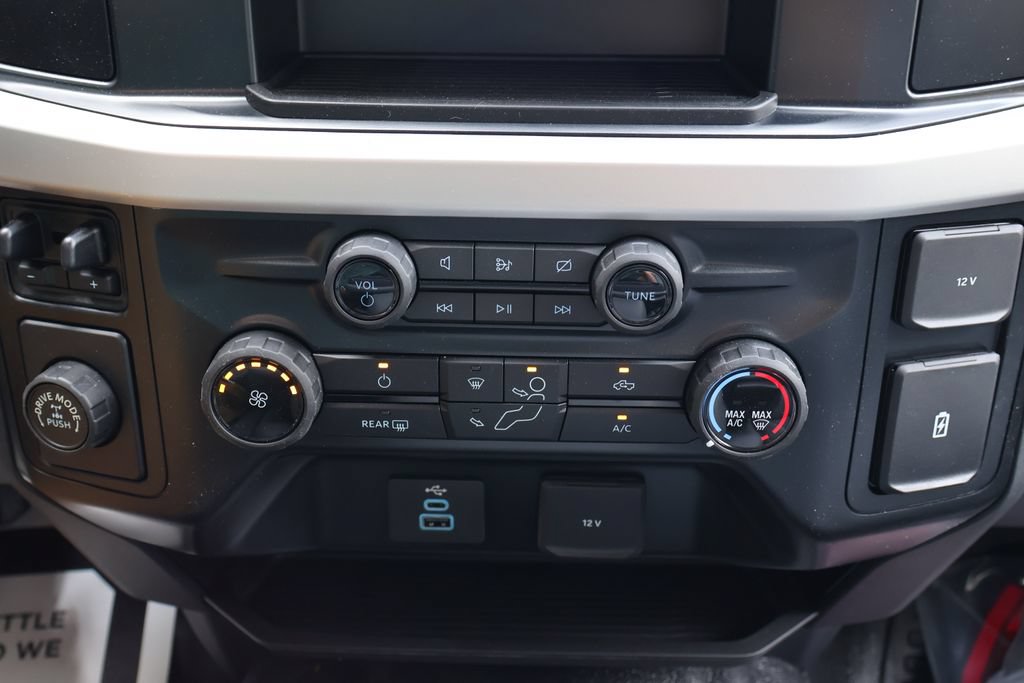 New 2024 Ford F350 XL w/ XL Chrome Package RWD image 13