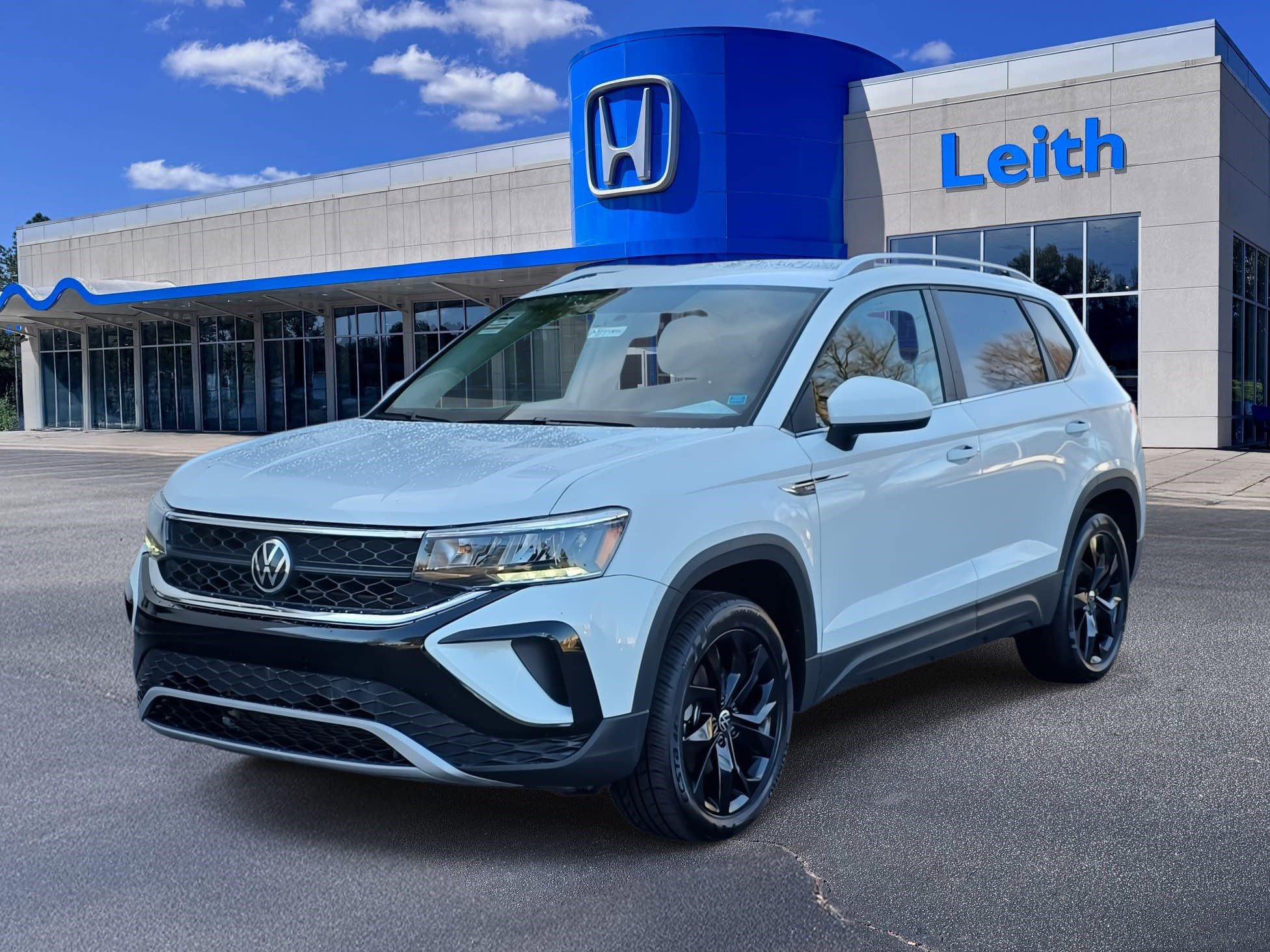 Used 2022 Volkswagen Taos SE