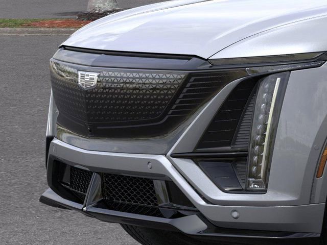 New 2026 Cadillac Lyriq V AWD/4WD image 13