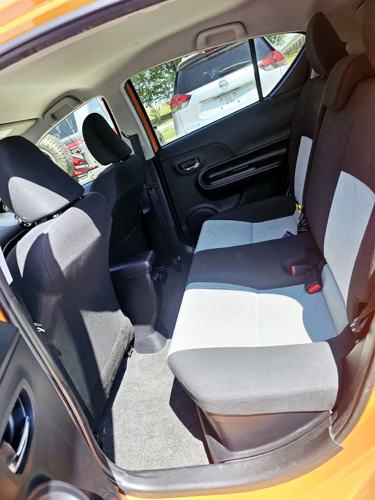 Used 2015 Toyota Prius C image 13