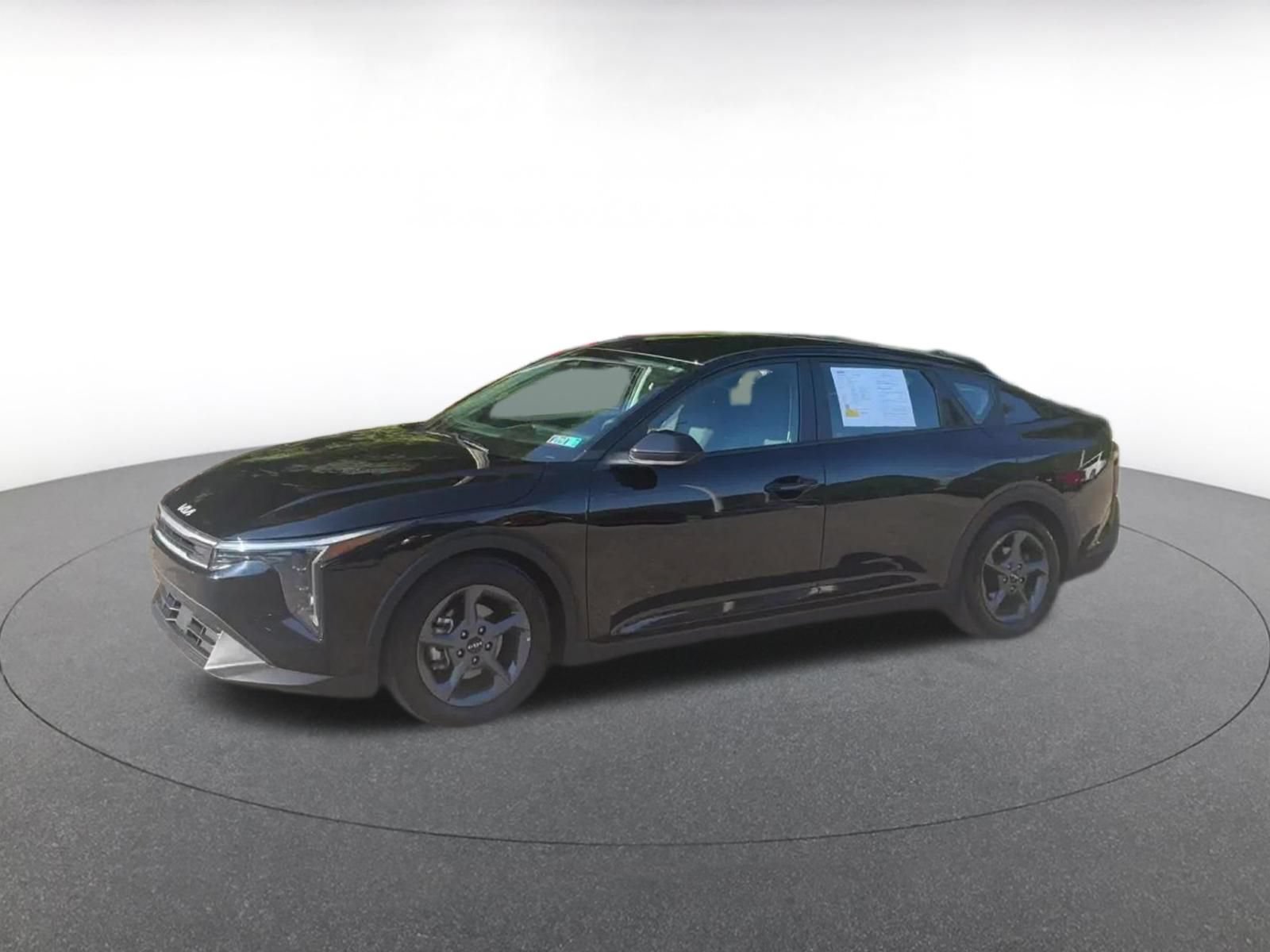 Used 2025 Kia K4 FWD image 6