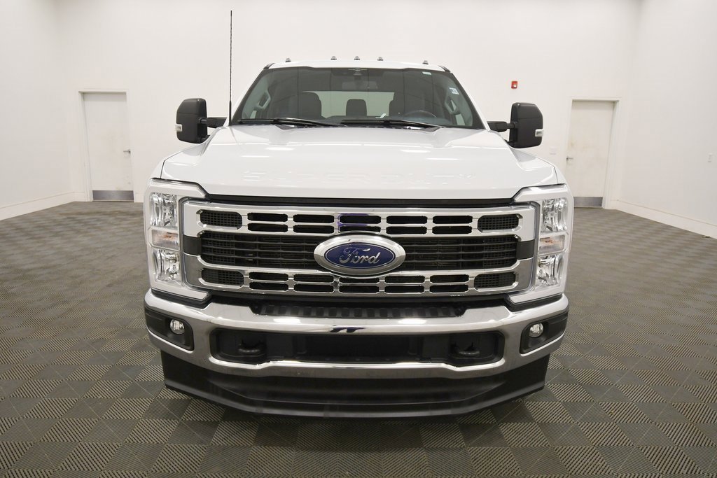Used 2023 Ford F350 XLT image 11