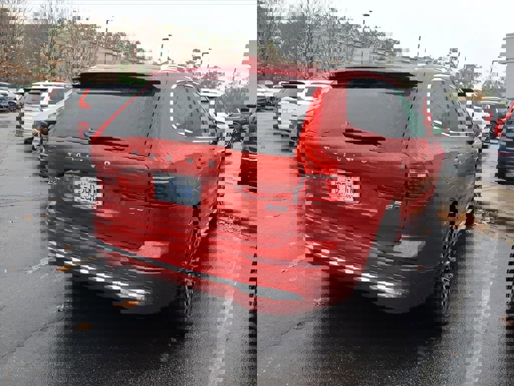 Certified 2023 Volvo XC60 B5 Ultimate image 8