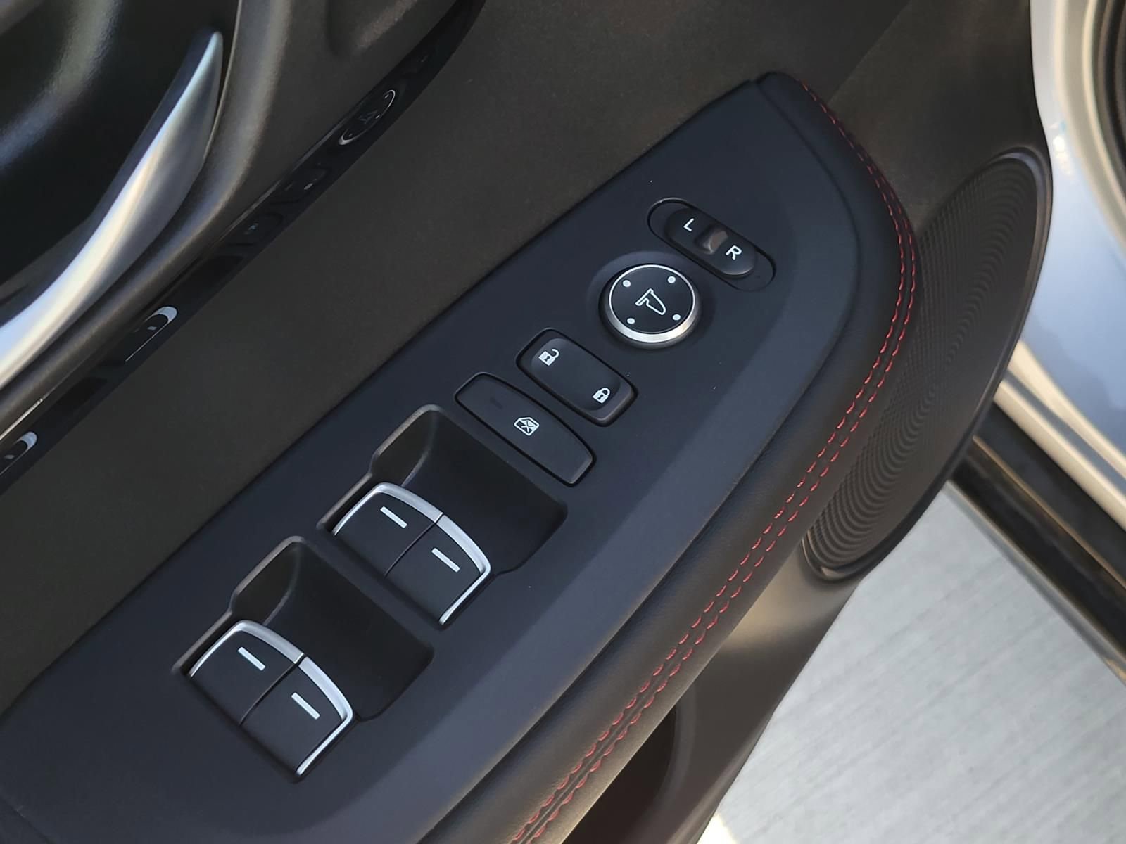 Used 2025 Acura ADX A-Spec AWD/4WD image 17