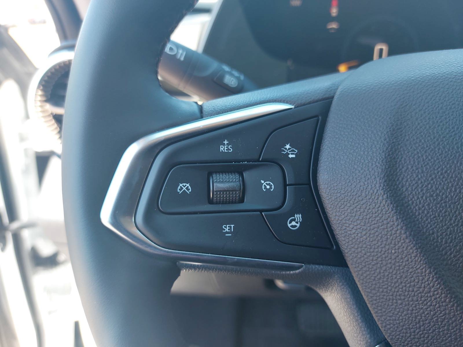 Used 2025 Chevrolet Trax ACTIV w/ Driver Confidence Package FWD image 15