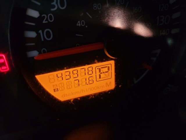 Used 2019 Nissan Frontier SV image 3