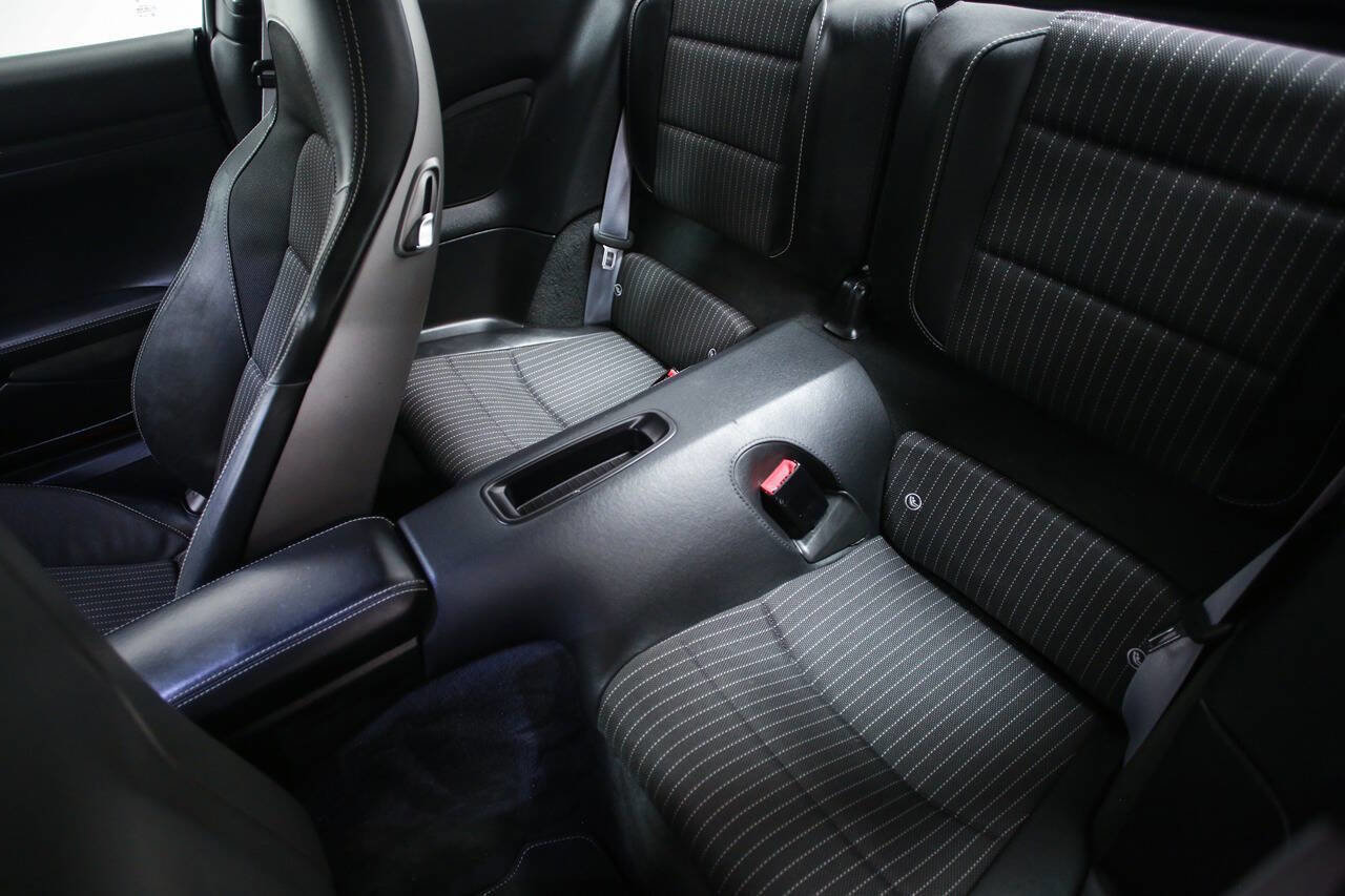 Used 2018 Porsche 911 Carrera T image 20