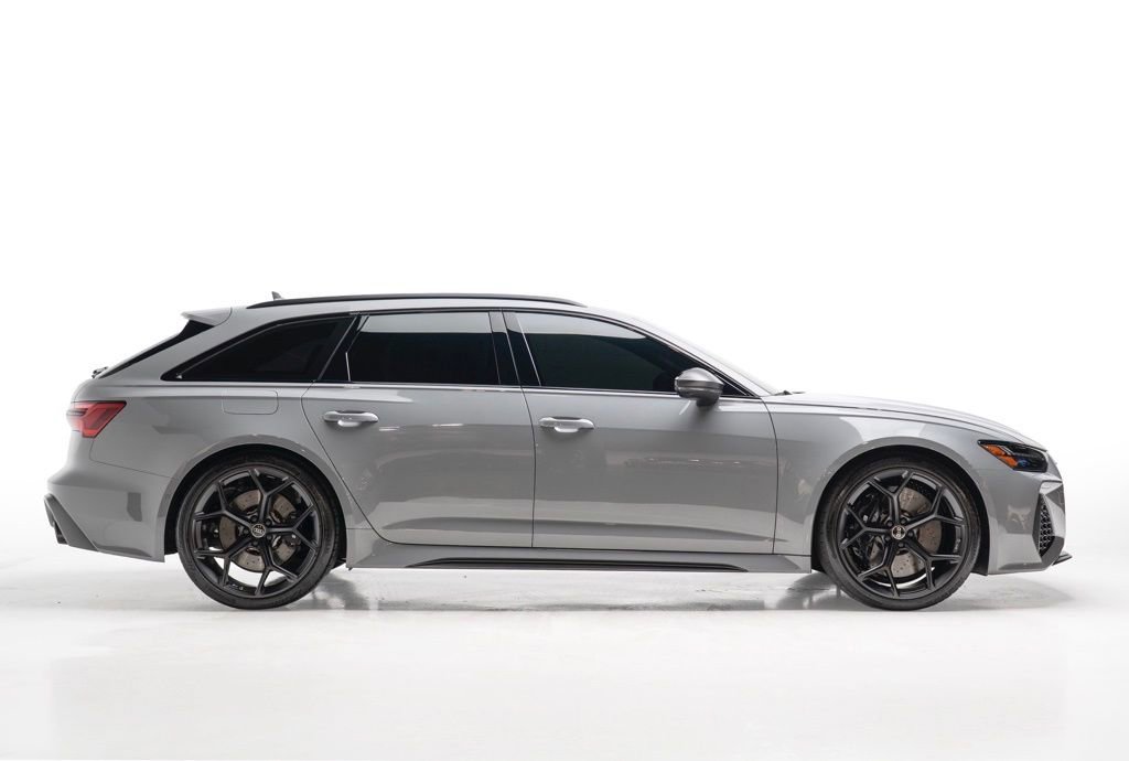Used 2025 Audi RS 6 performance image 7