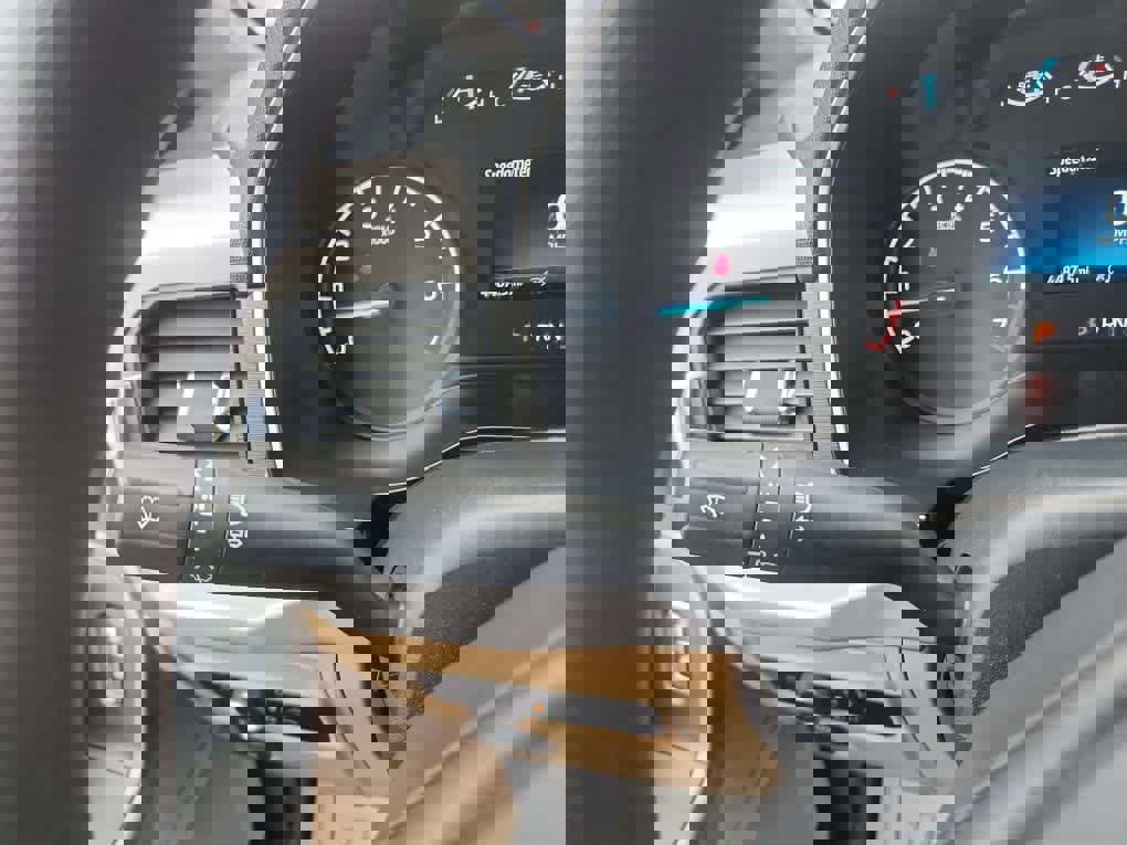 Used 2023 Ford F150 XLT image 31