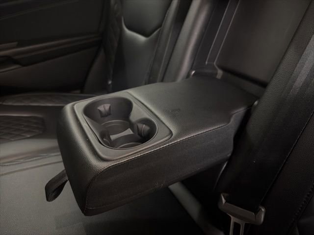 Used 2024 Ford Edge Titanium image 23