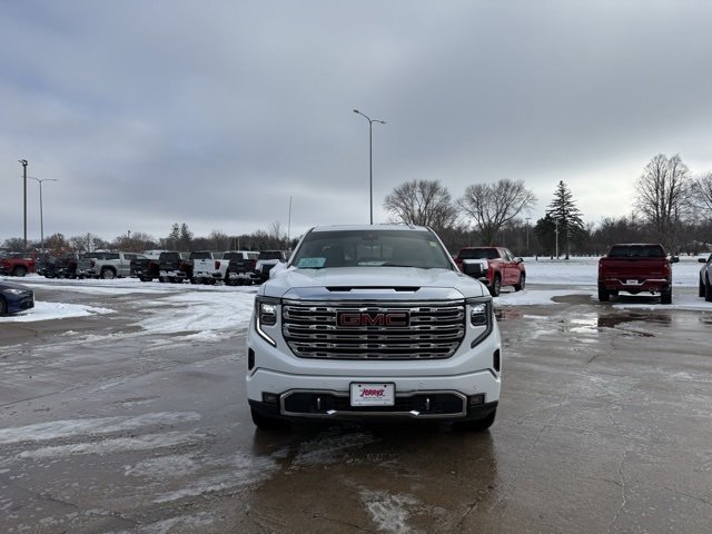Used 2024 GMC Sierra 1500 Denali w/ Denali Reserve Package image 2