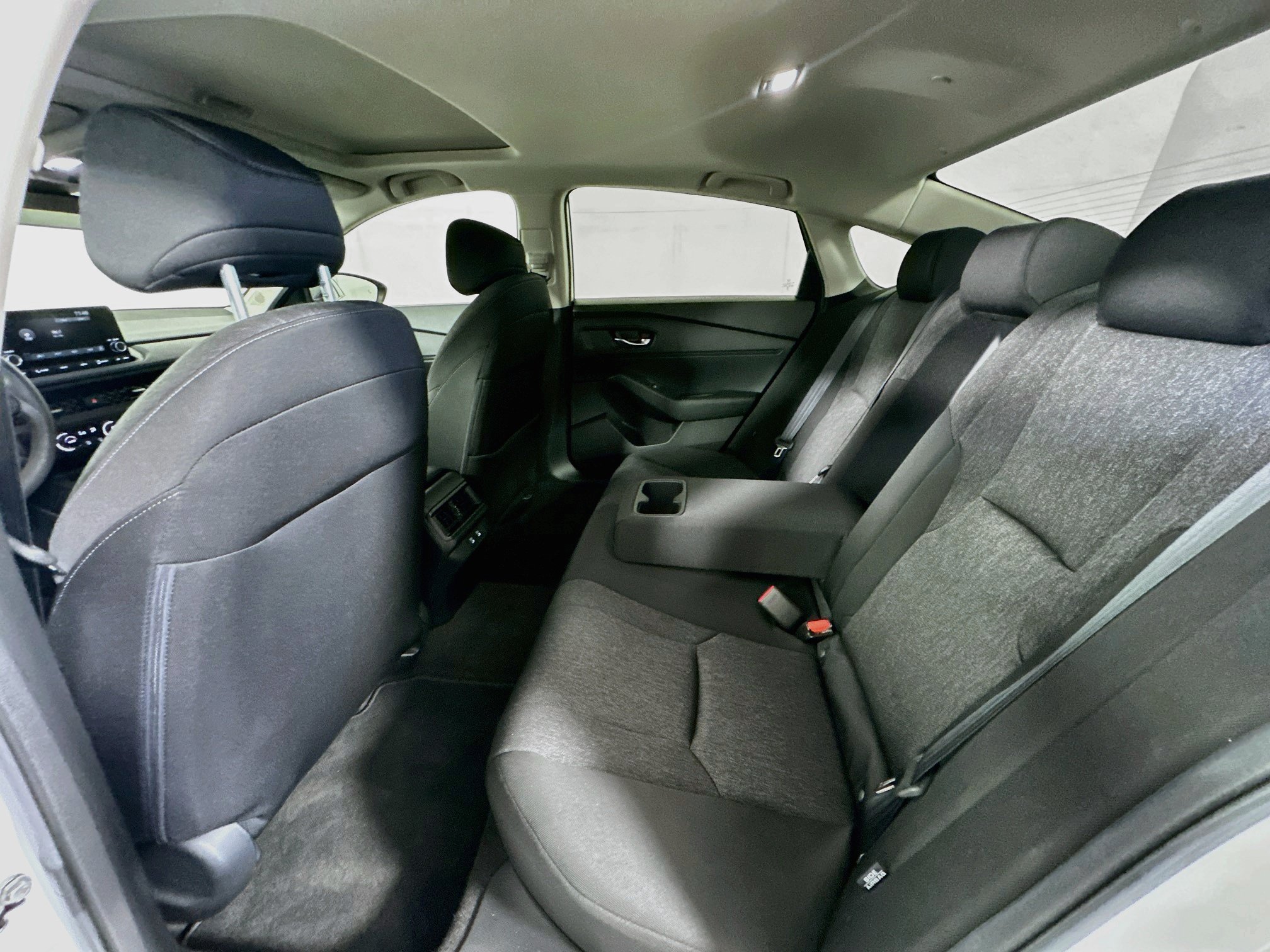 Used 2025 Honda Accord SE image 25