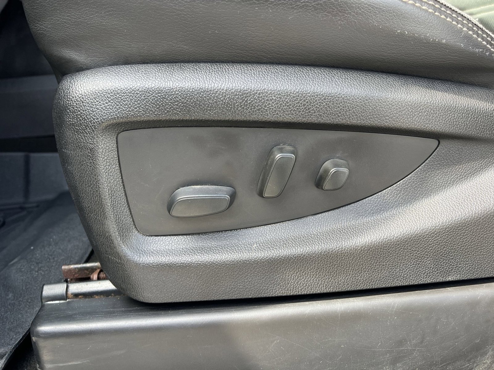 Used 2017 GMC Sierra 2500 Denali w/ Duramax Plus Package image 13