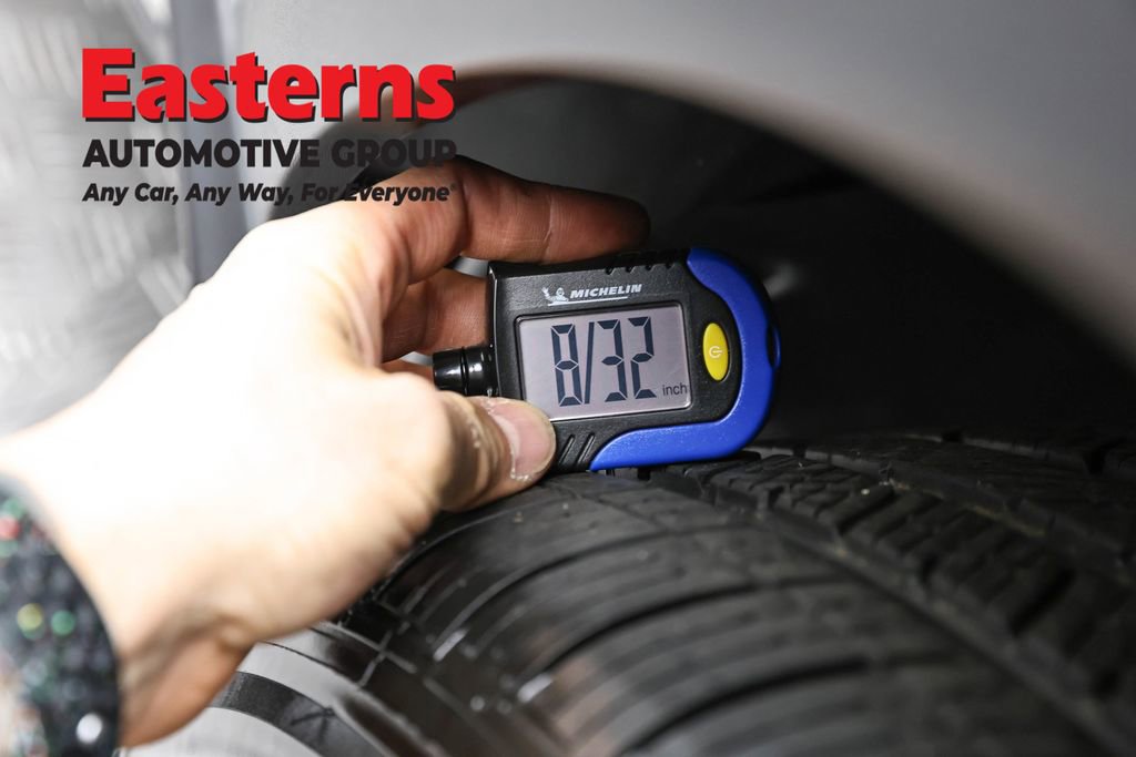 Used 2025 Mercedes-Benz GLE 450e 4MATIC image 28