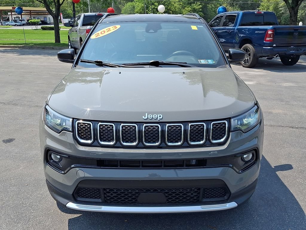 Certified 2023 Jeep Compass Limited AWD/4WD image 2
