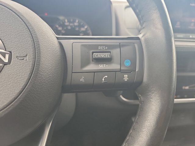 Used 2023 Nissan Rogue SV w/ SV Premium B Package FWD image 21