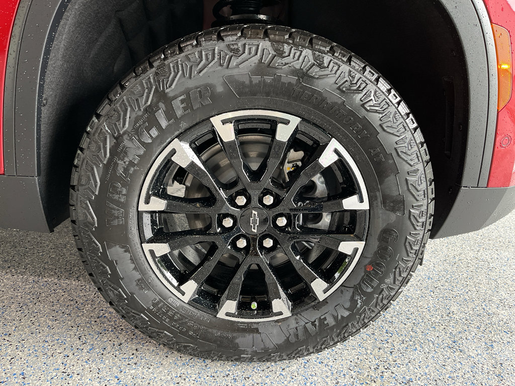 New 2026 Chevrolet Traverse Z71 AWD/4WD image 34