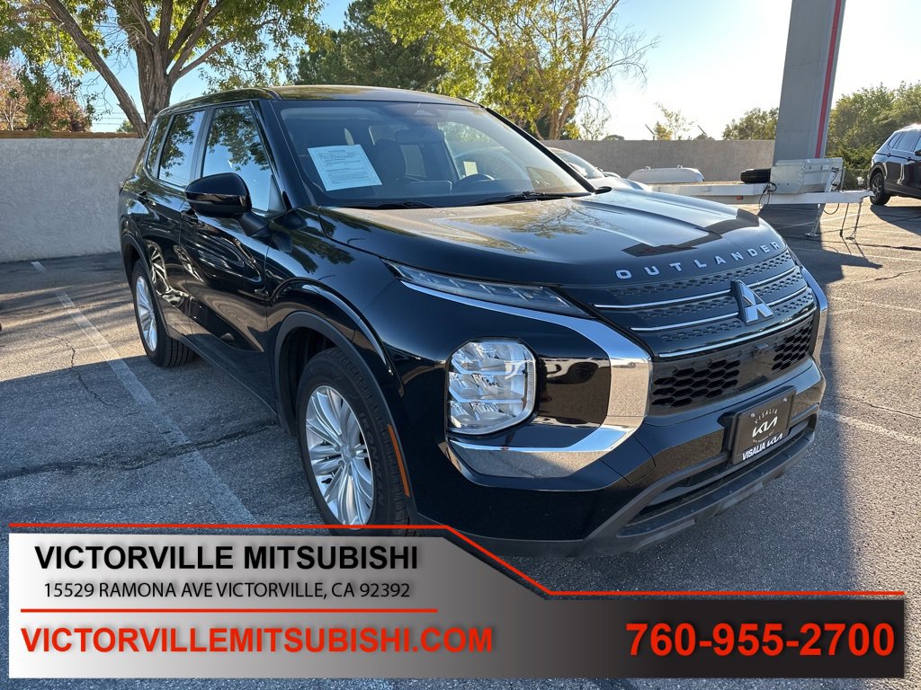 Used 2024 Mitsubishi Outlander ES