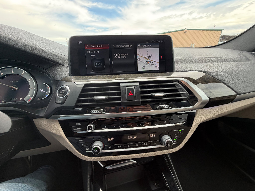Used 2018 BMW X3 xDrive30i AWD/4WD image 19