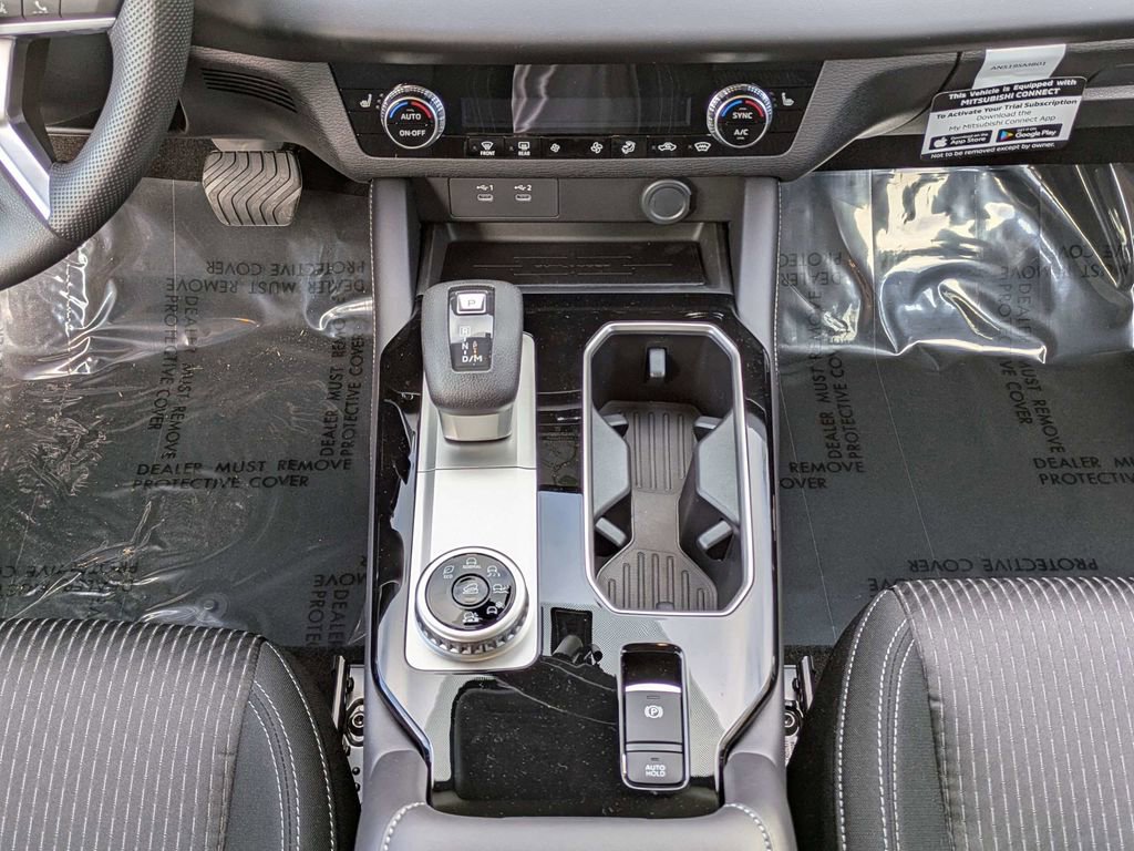 New 2026 Mitsubishi Outlander ES AWD/4WD image 19