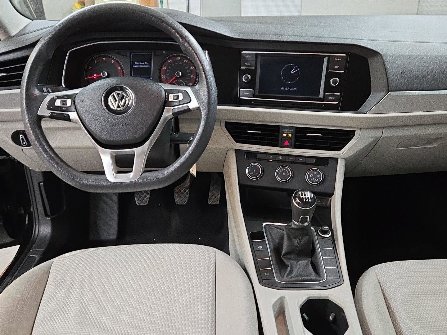 Used 2021 Volkswagen Jetta S image 2