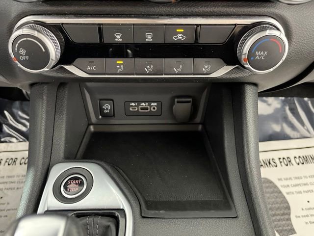 Used 2024 Nissan Sentra SV FWD image 28