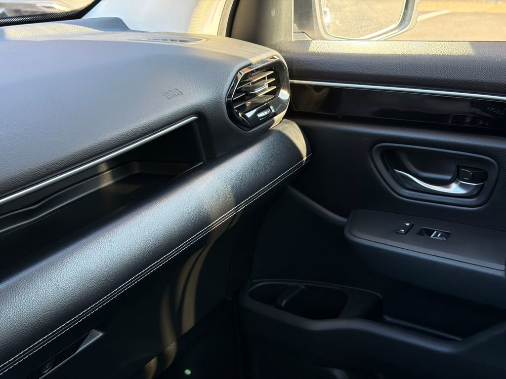 Used 2023 Honda Pilot Touring image 35