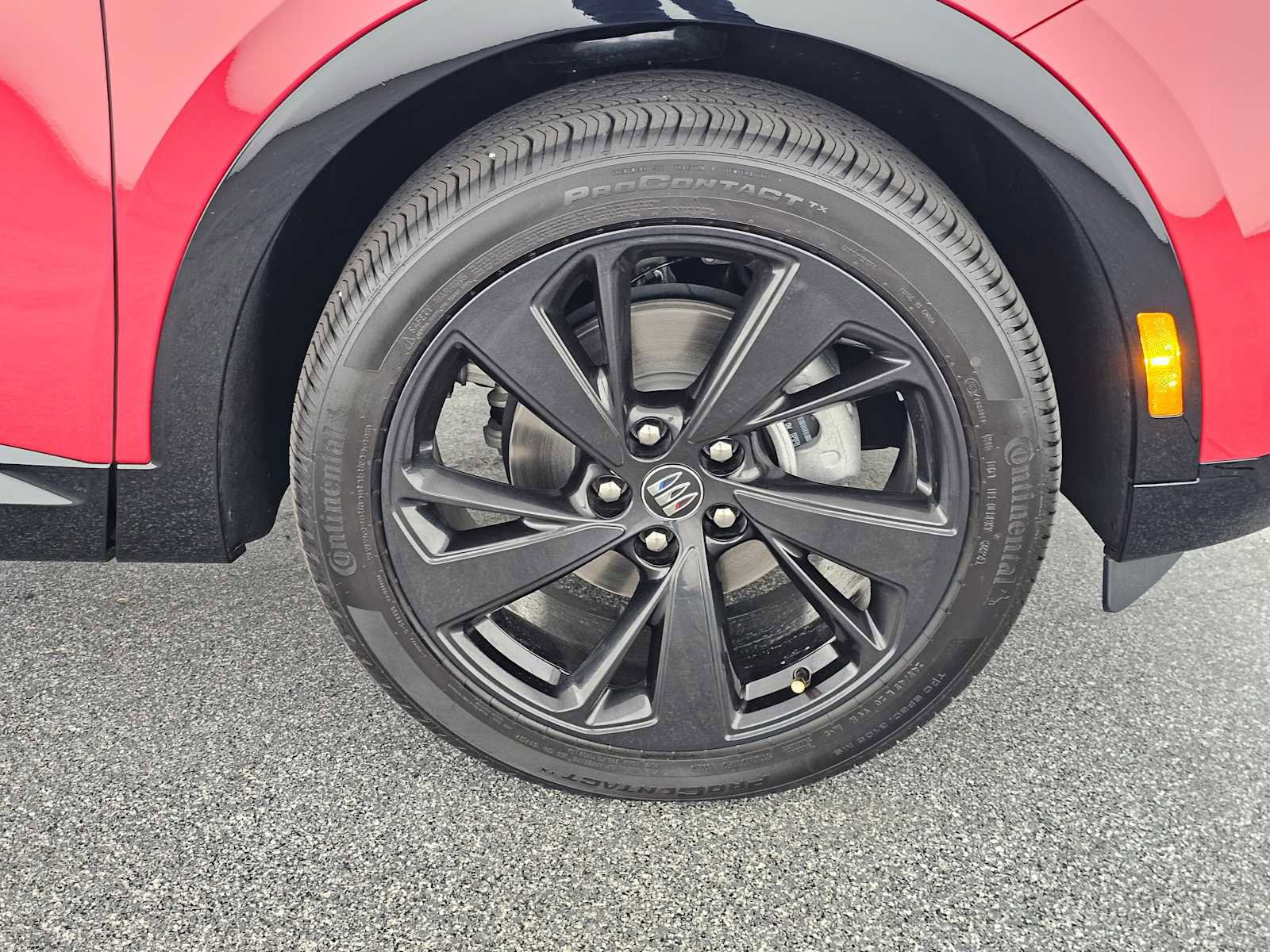 New 2025 Buick Envision Sport Touring image 9