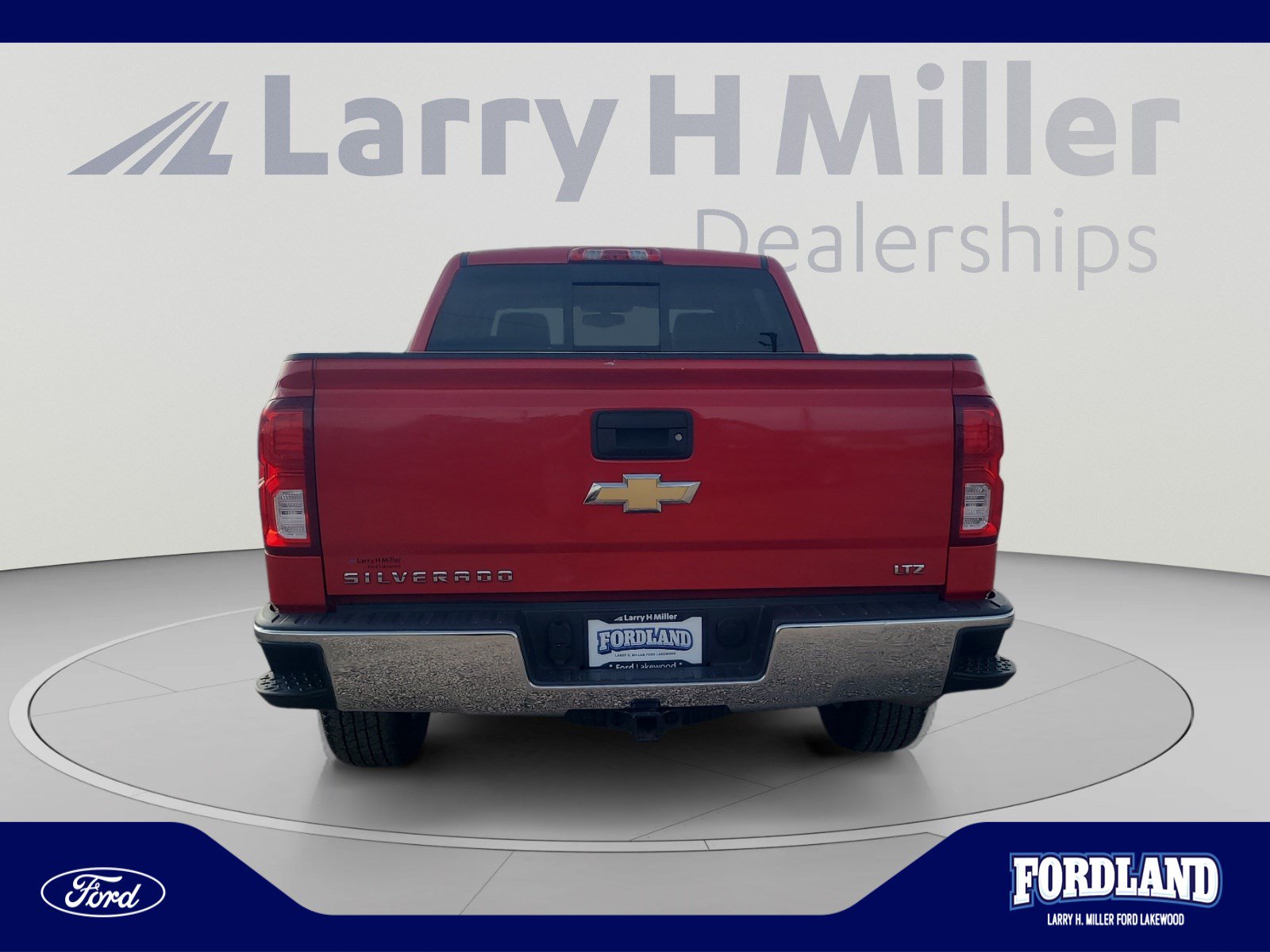 Used 2018 Chevrolet Silverado 1500 LTZ AWD/4WD image 4