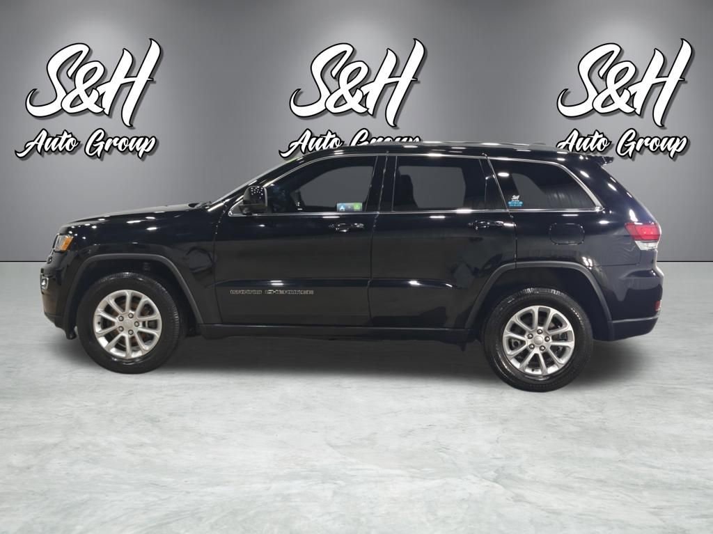 Used 2021 Jeep Grand Cherokee Laredo AWD/4WD image 14