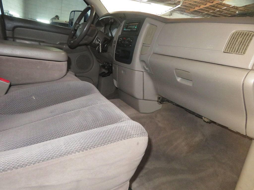 Used 2004 Dodge Ram 2500 Truck SLT w/ Trailer Tow Group image 35