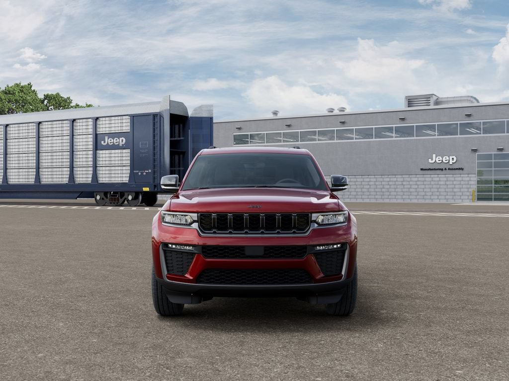 New 2026 Jeep Grand Cherokee L Limited w/ Limited Altitude Package RWD image 7