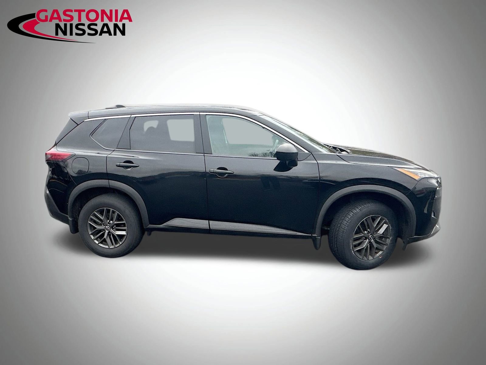 Used 2023 Nissan Rogue S image 10