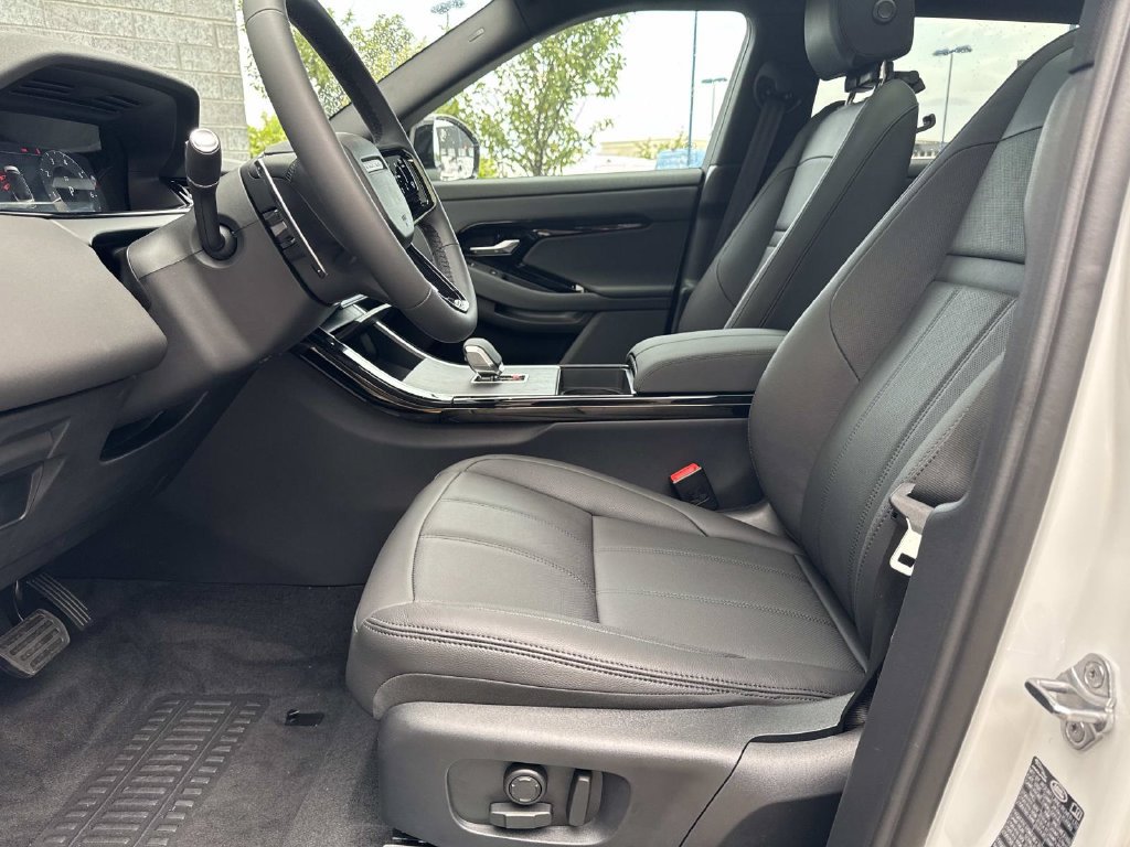 New 2026 Land Rover Range Rover Evoque S AWD/4WD image 20