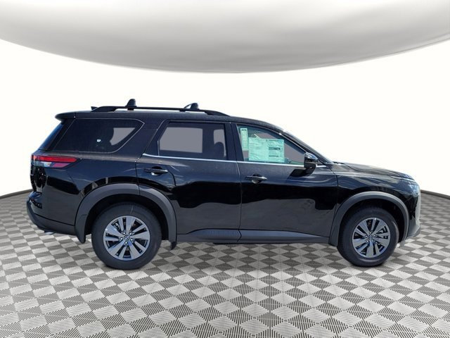 New 2025 Nissan Pathfinder SV image 6