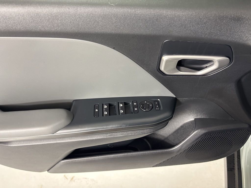 New 2026 Kia K4 LXS image 14