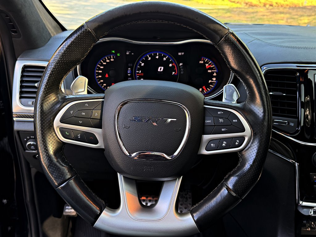 Used 2020 Jeep Grand Cherokee SRT AWD/4WD image 12