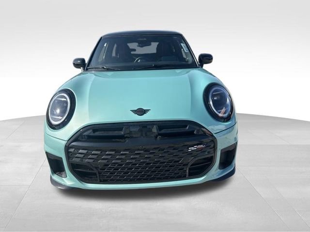 New 2026 MINI Cooper S image 2