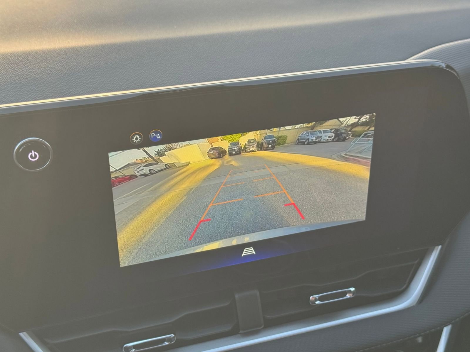 Used 2025 Chevrolet Equinox LT image 17