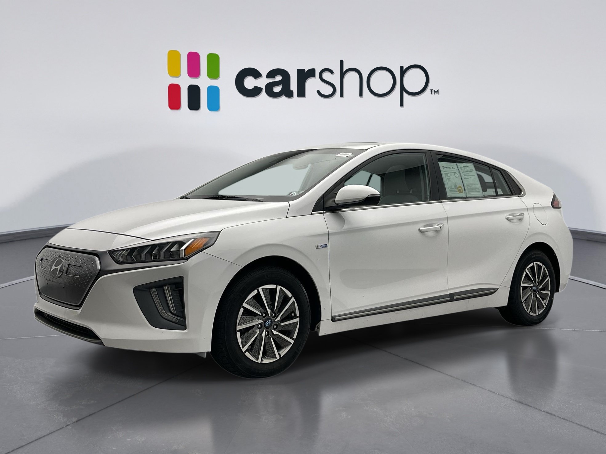 Used 2020 Hyundai Ioniq Limited FWD image 1