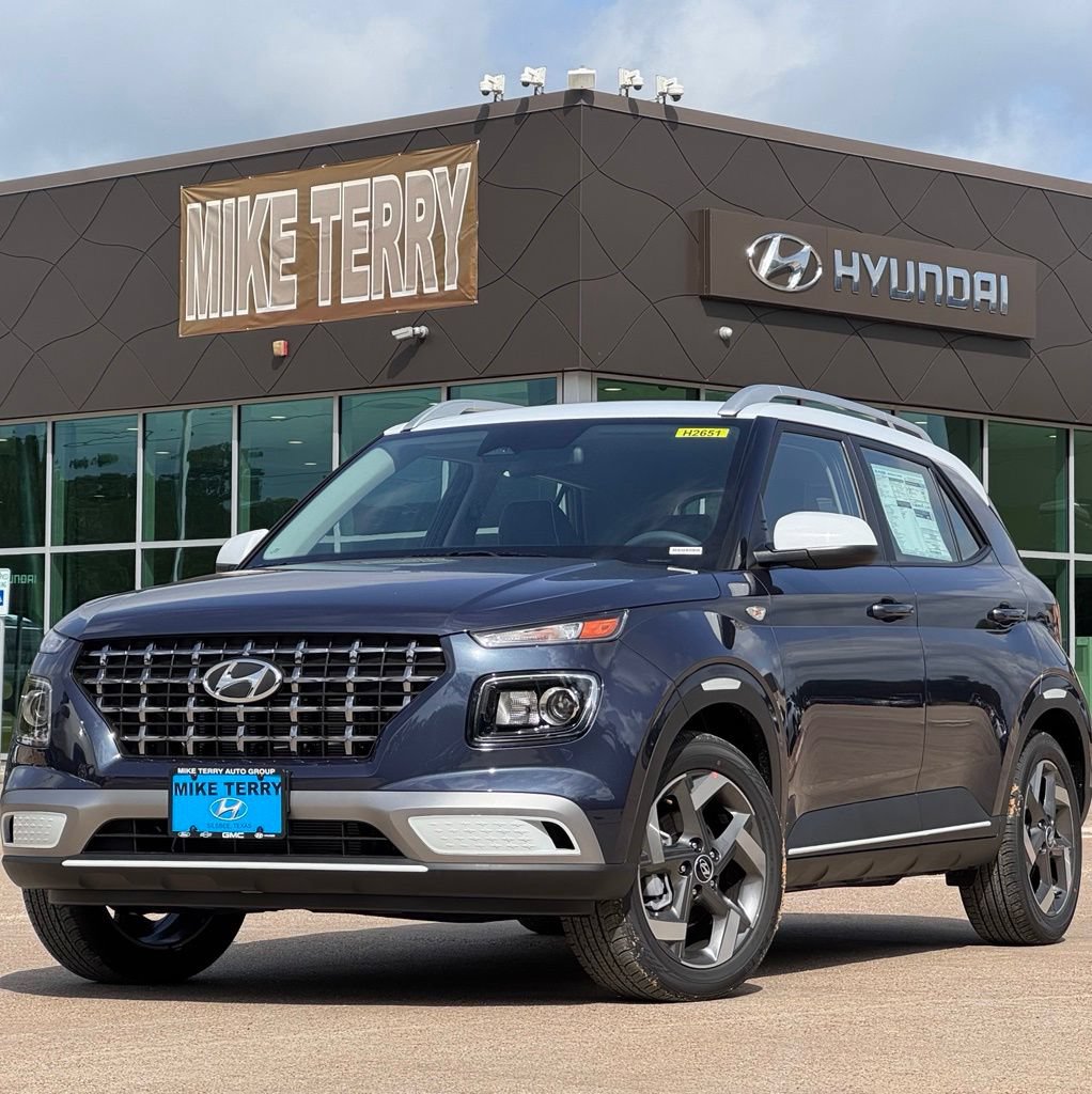 New 2026 Hyundai Venue SEL FWD image 1