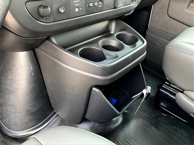 New 2025 Chevrolet Express 3500 w/ Power Convenience Package image 11