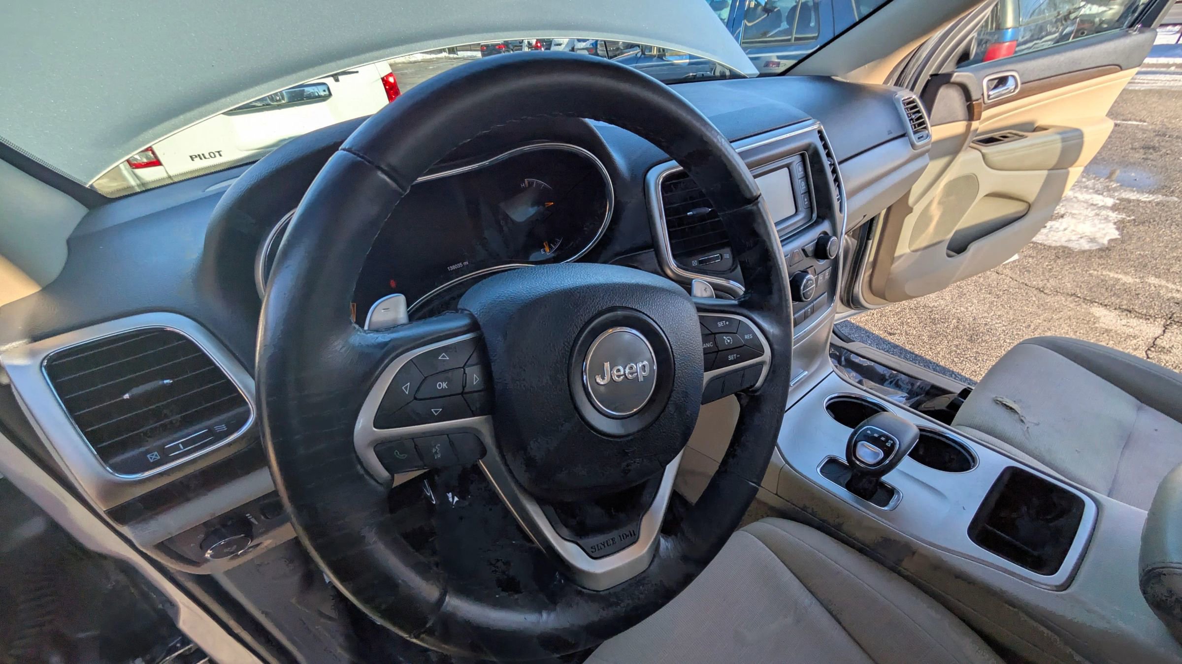 Used 2015 Jeep Grand Cherokee Laredo w/ Quick Order Package 23E RWD image 10