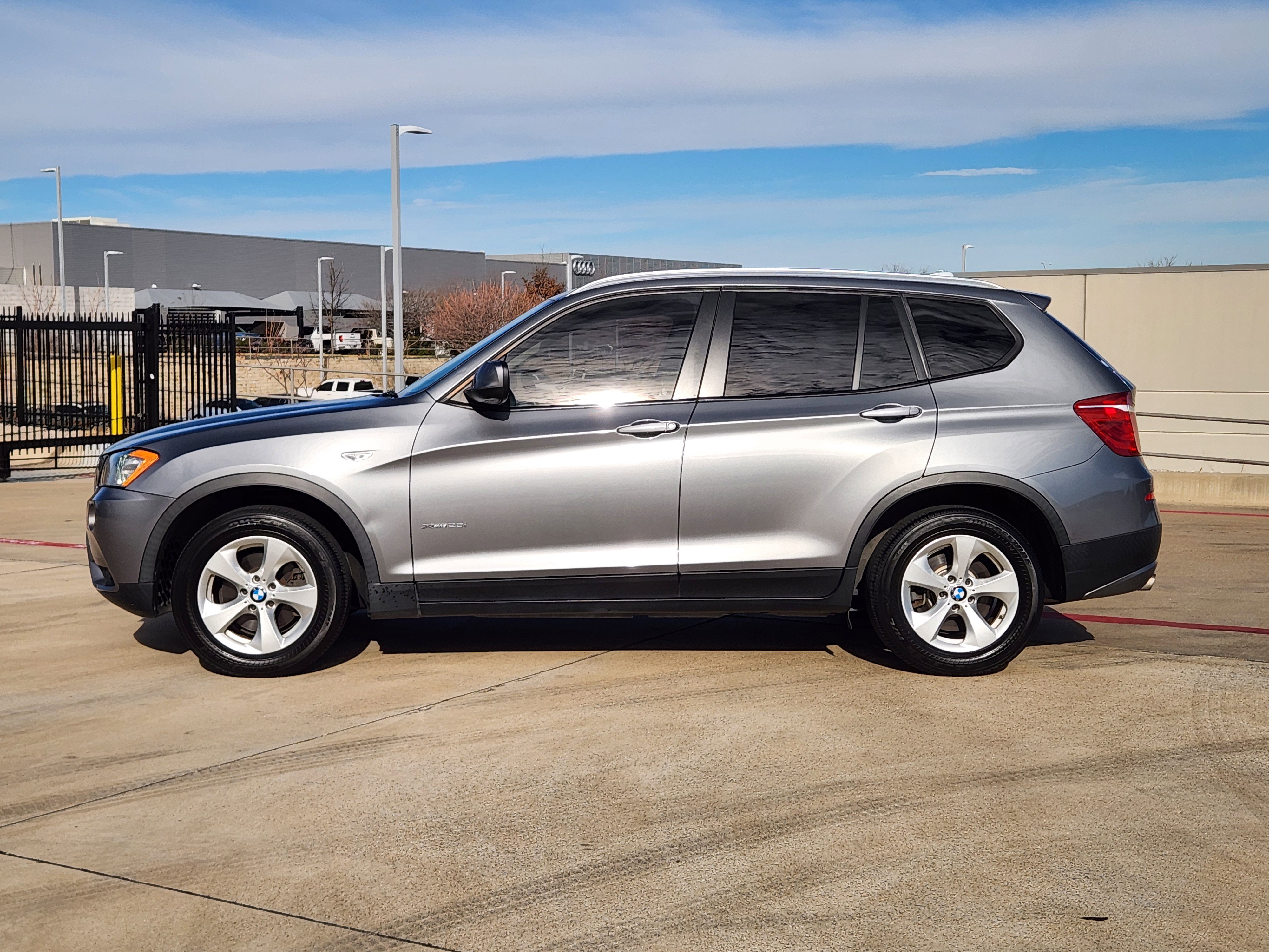 Used 2012 BMW X3 xDrive28i image 3