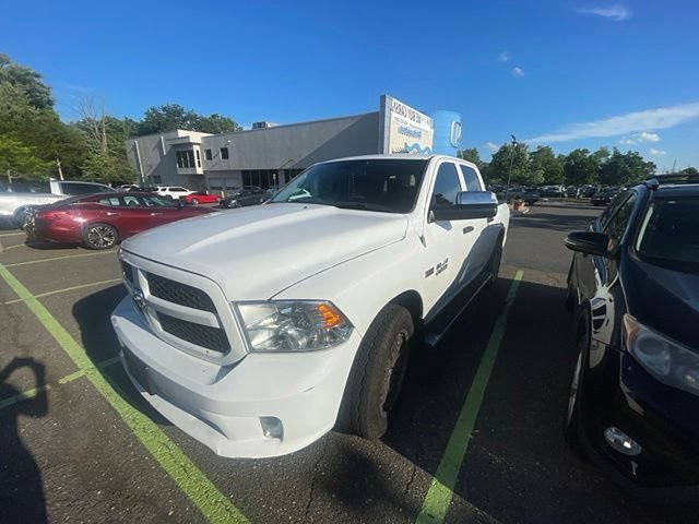Used 2015 RAM 1500 Express AWD/4WD image 3