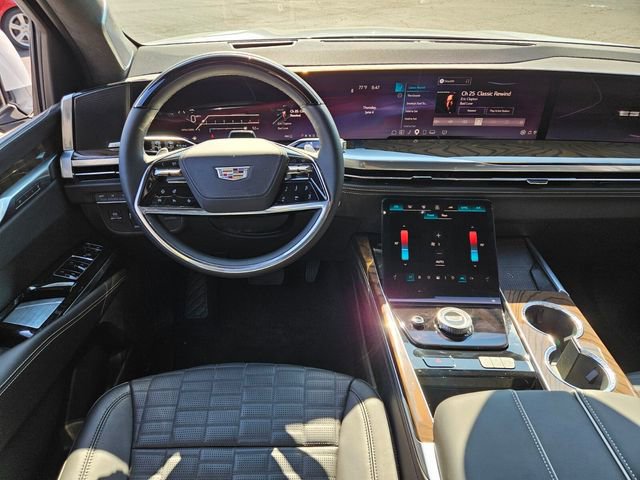 New 2026 Cadillac Escalade ESV Platinum Sport AWD/4WD image 12