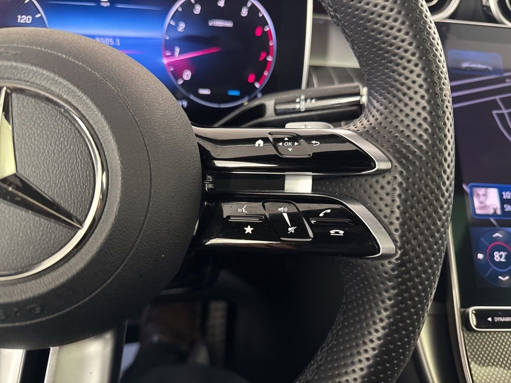 Used 2024 Mercedes-Benz GLC 300 4MATIC w/ AMG Line image 33