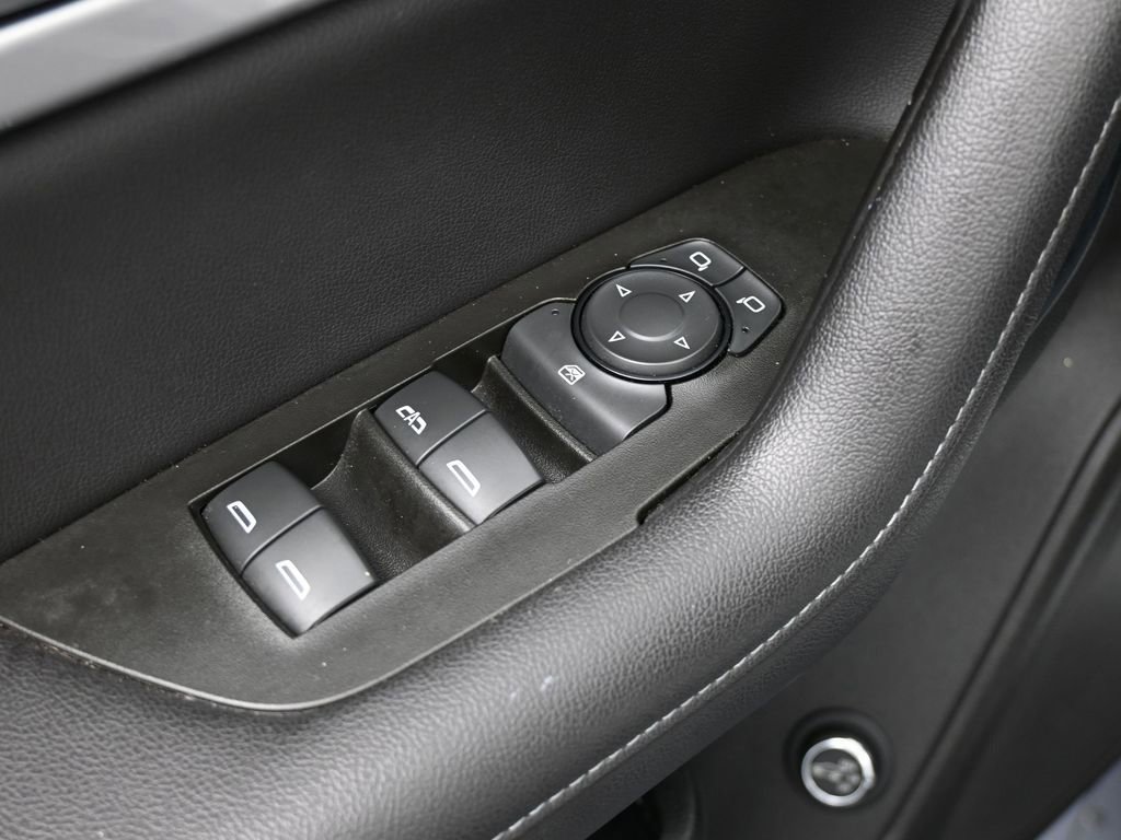 Used 2022 Chevrolet Blazer LT w/ Redline Edition image 17