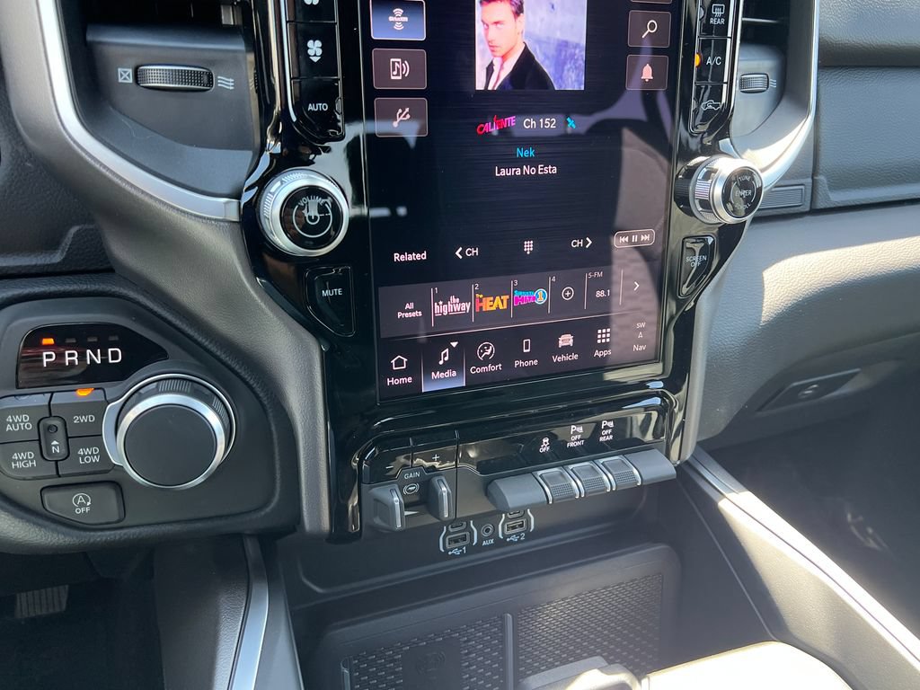 New 2026 RAM 1500 Big Horn AWD/4WD image 24